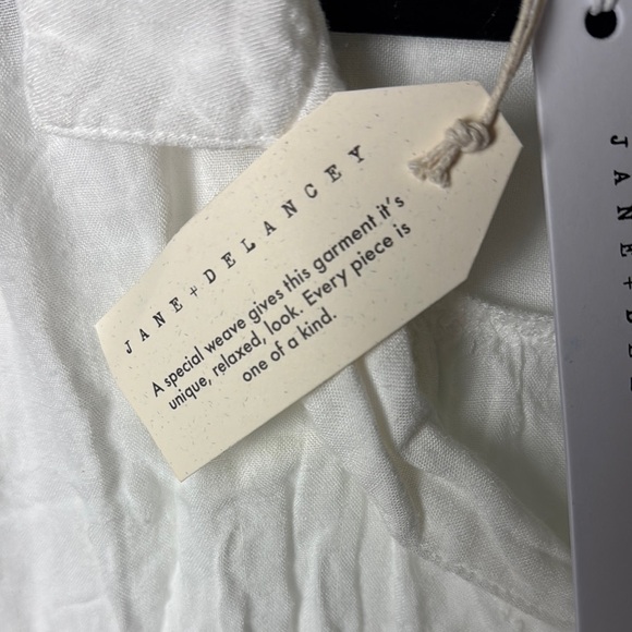 JANE + DELANCEY White Button-Up Women's Top SZ S NWT - Picture 2 of 6